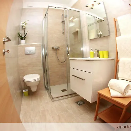 公寓 Murtilica 特罗吉尔