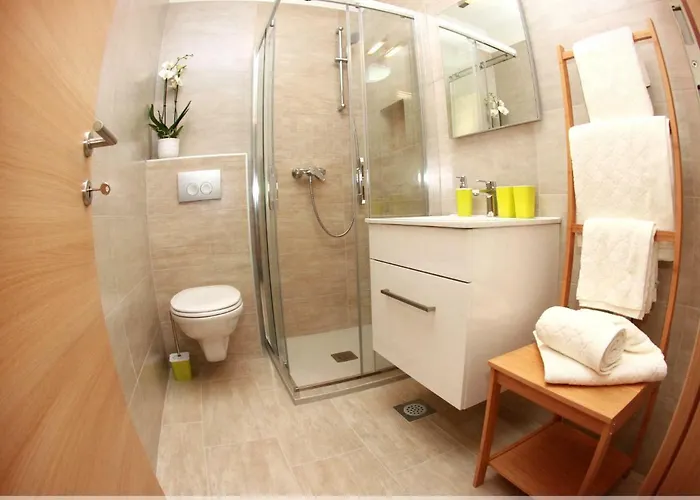 شقة Murtilica تروغير